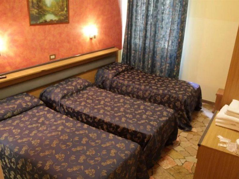 Hotel Del Sud Milan Exterior photo