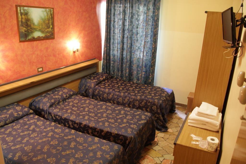 Hotel Del Sud Milan Exterior photo