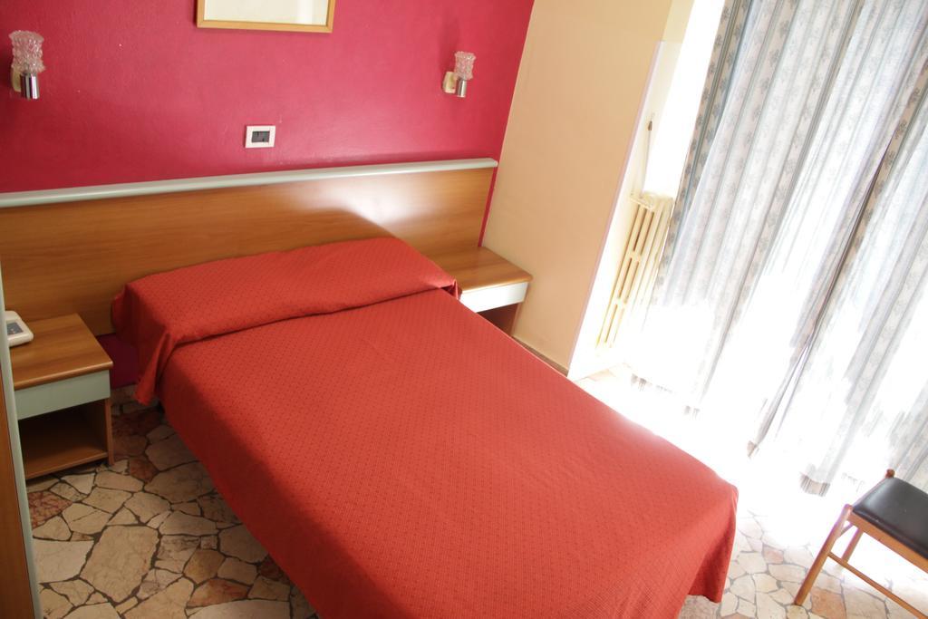 Hotel Del Sud Milan Exterior photo