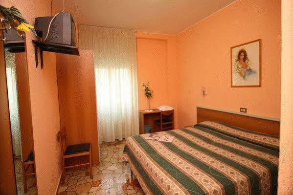 Hotel Del Sud Milan Exterior photo